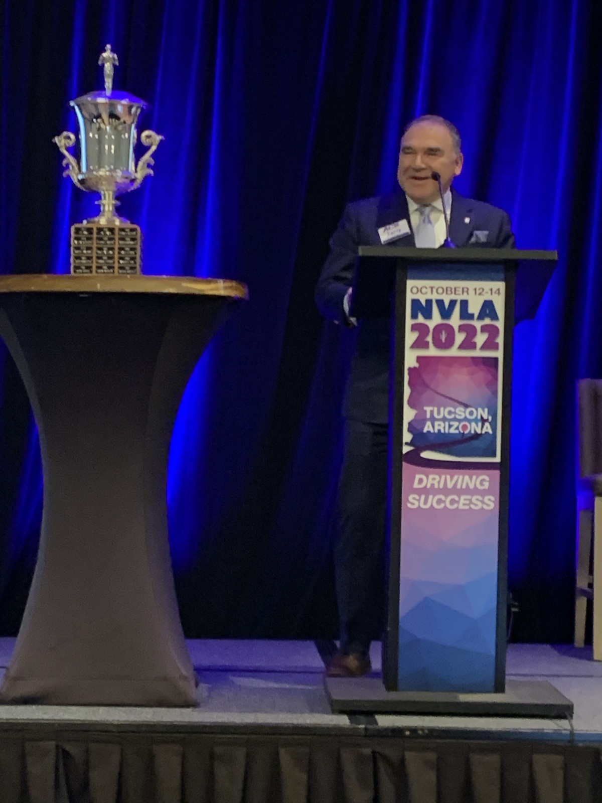 Tarry Shebesta receives the NVLA Clemens-Pender Award